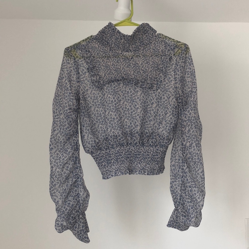 H&M Crop Top Blouse